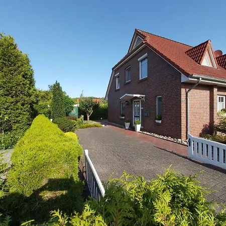 Ferienhaus Am Eschenweg Vakantiehuis Berumbur